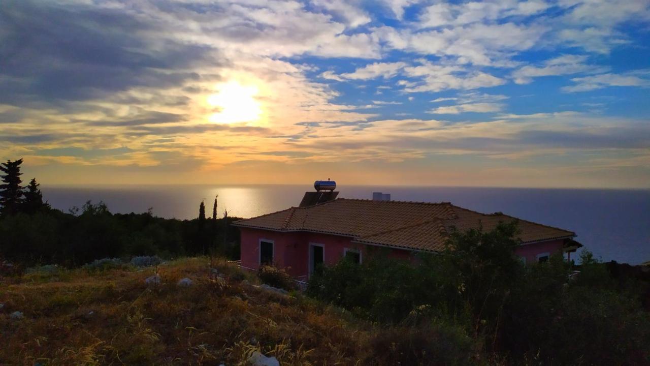 Agnantio Apartment Ayios Nikitas Bagian luar foto