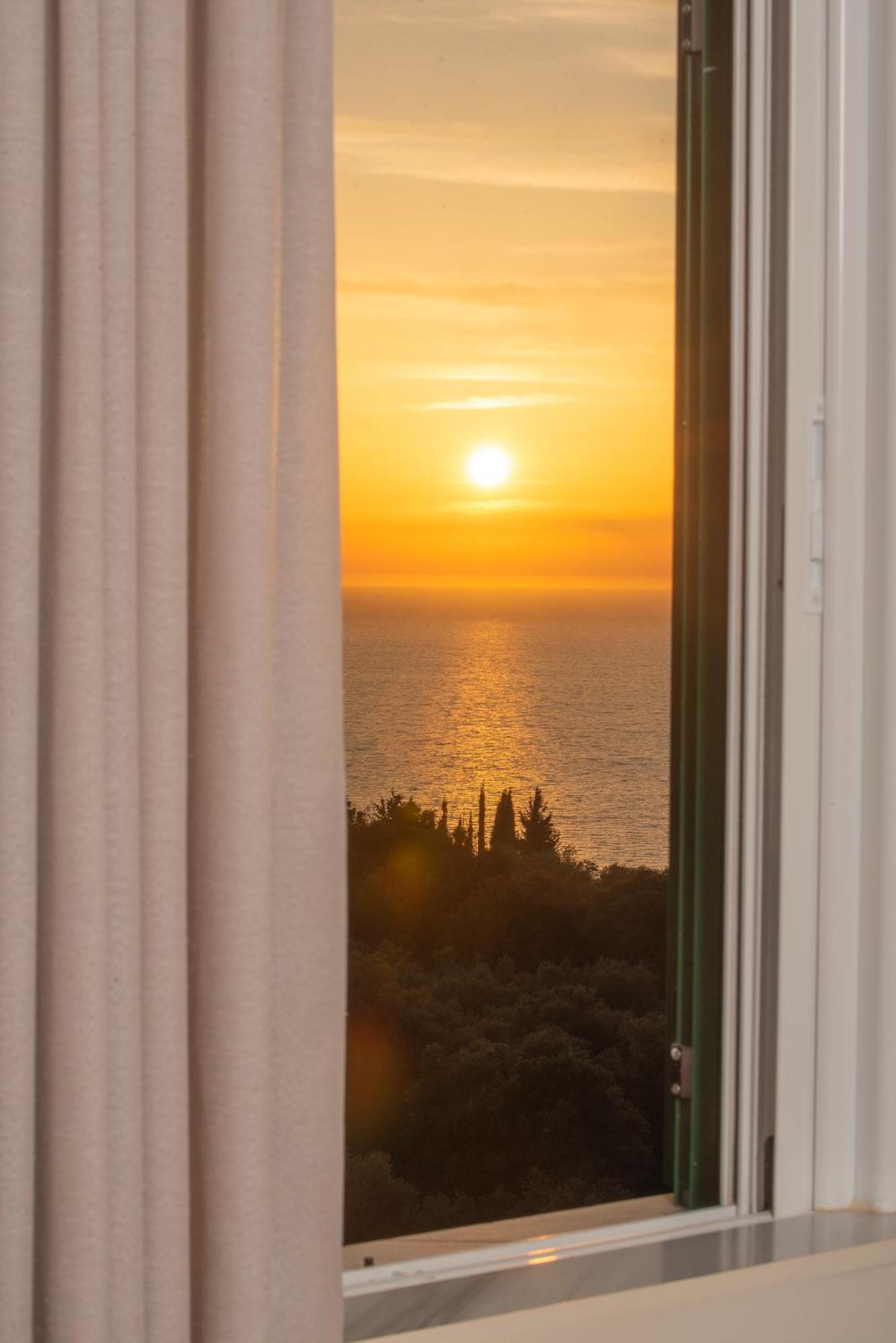 Agnantio Apartment Ayios Nikitas Bagian luar foto