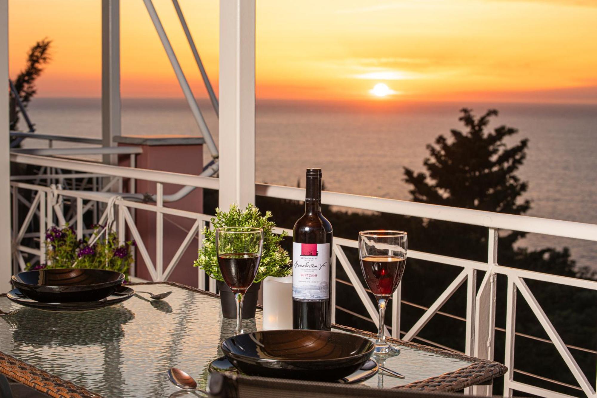 Agnantio Apartment Ayios Nikitas Bagian luar foto